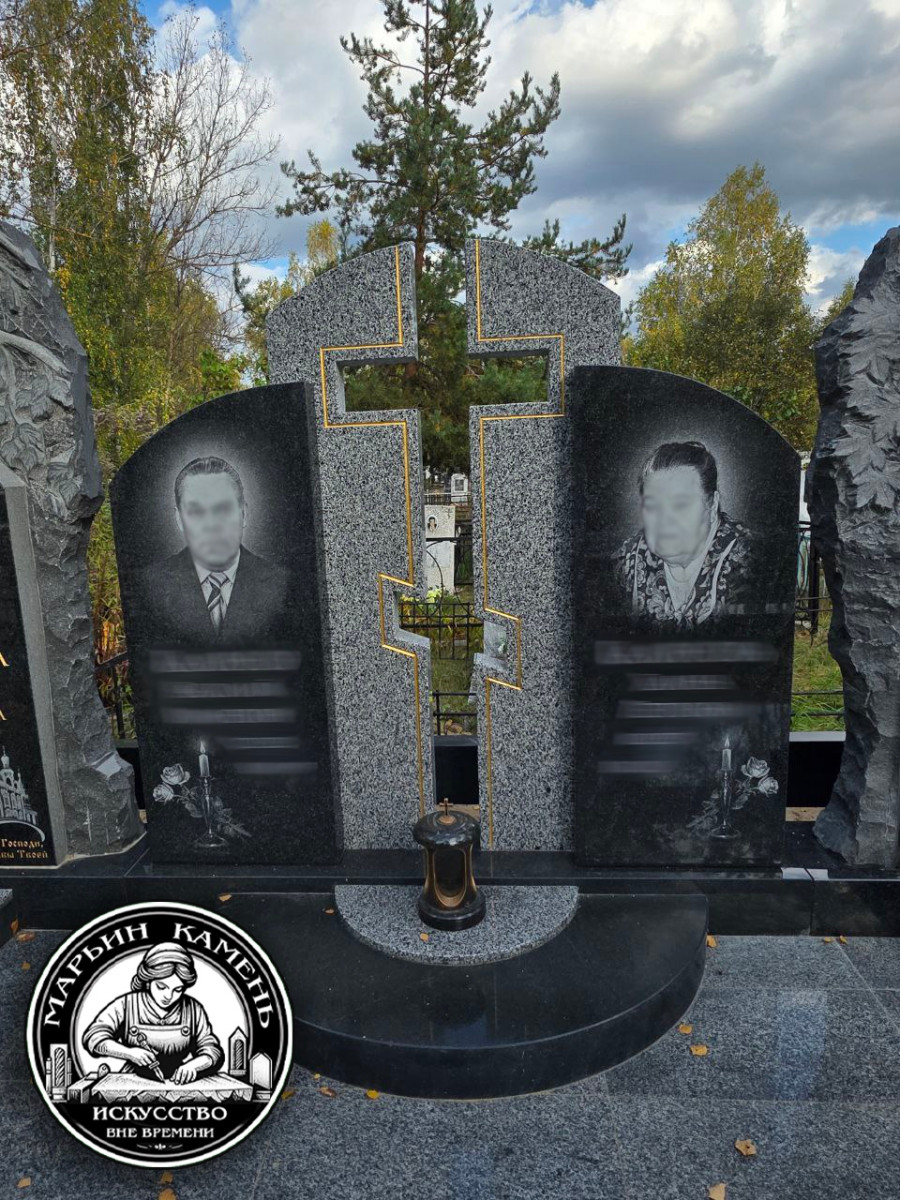 Zakazat-granitnyj-krest-na-mogilu